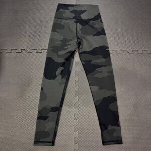Offline By Aerie High-Waisted Leggings Camouflage Print Stretchy Activewear Size